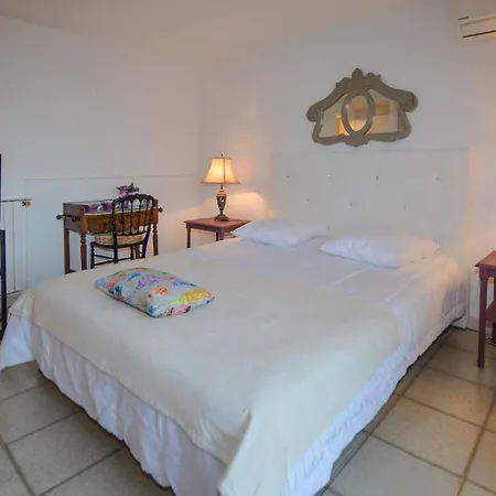 In With Wifi Lejlighed Erbalunga (Corsica)