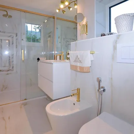 Lejlighed In With Wifi Erbalunga (Corsica)