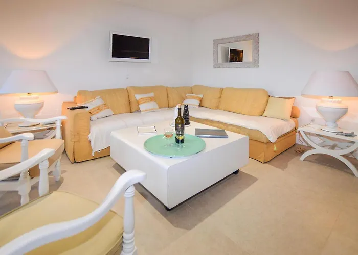 Apartment In With Wifi Erbalunga (Corsica)