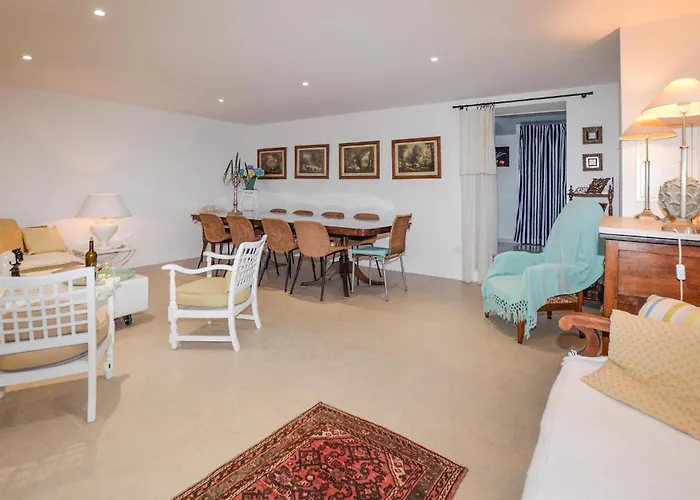 Apartment In With Wifi *