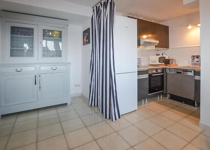 In With Wifi * Erbalunga (Corsica)