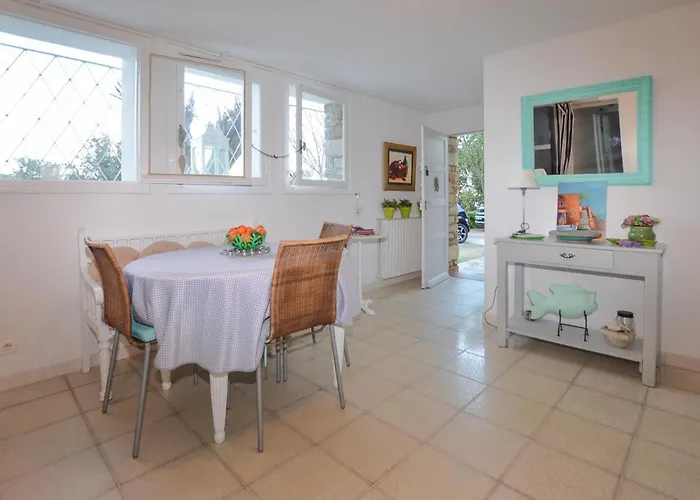 Apartment In With Wifi *