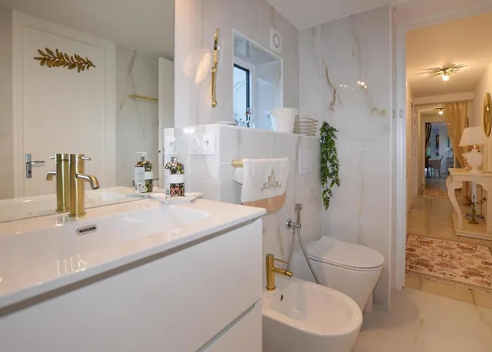 Apartment In With Wifi